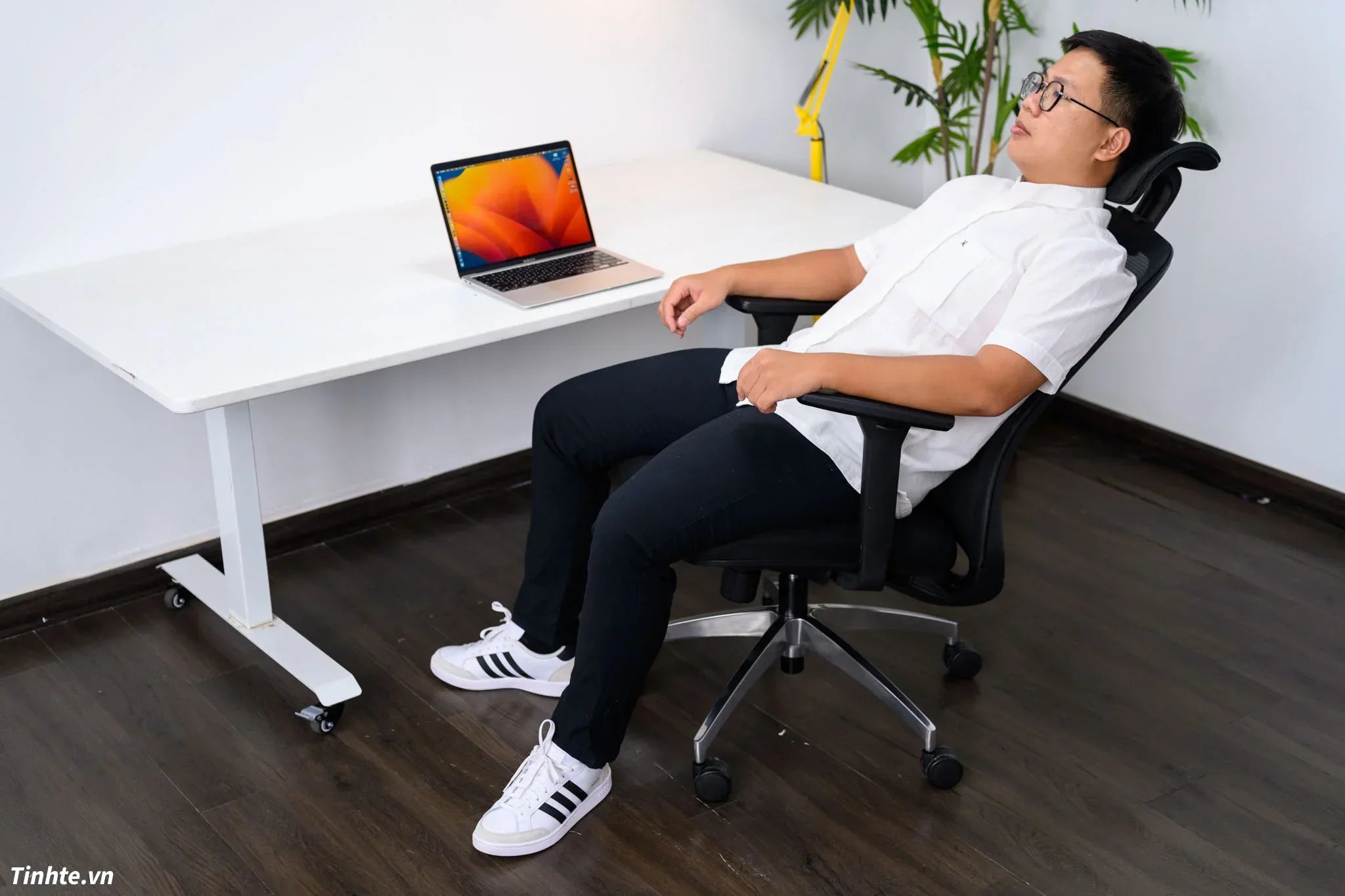 4 dấu hiệu bạn cần thay ghế ngồi làm việc ngay lập tức