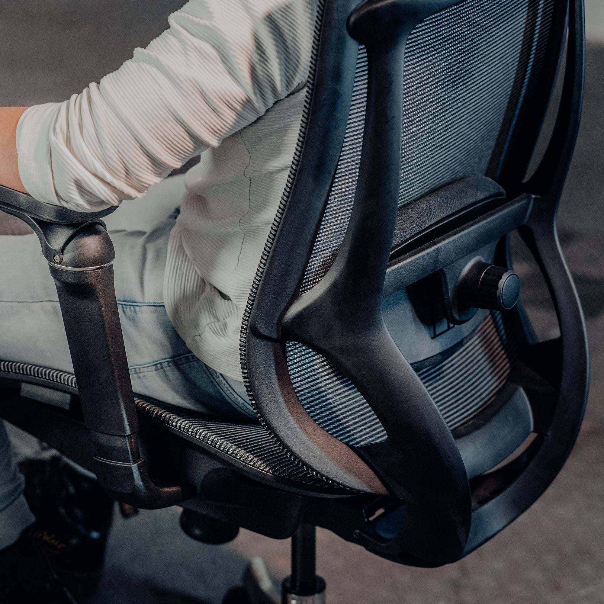 Airy Pro Ergonomic Chair - OC04