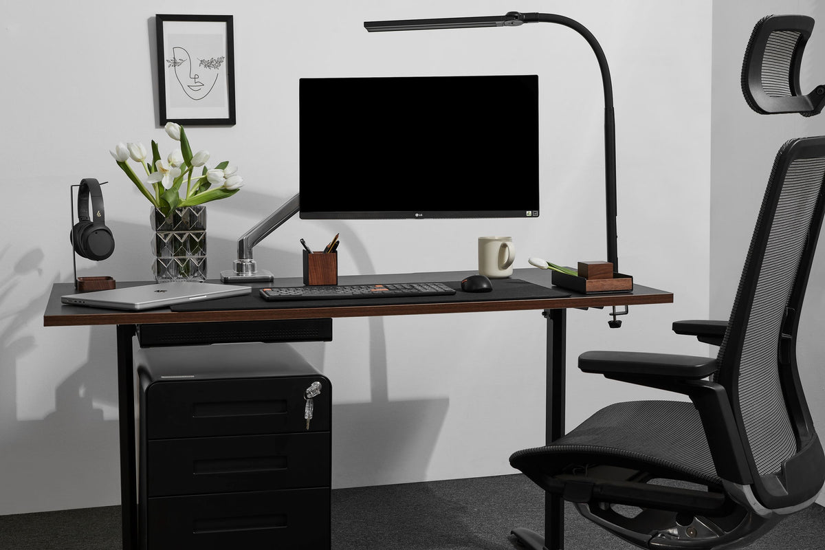3 Reasons You Need a Core Desk Set: Customization Has Never Been This